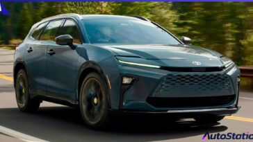 Toyota Crown Signia 2025