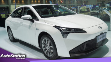 AION ES ซีดานไฟฟ้า