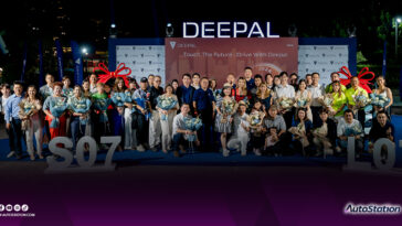 Touch the Future Drive With DEEPAL