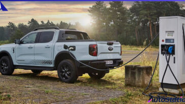 Ford Ranger PHEV 2025