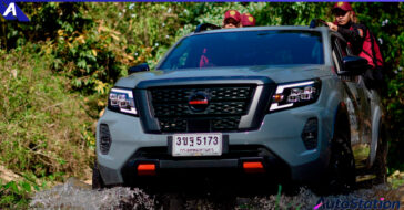 Nissan Fire Hawk team