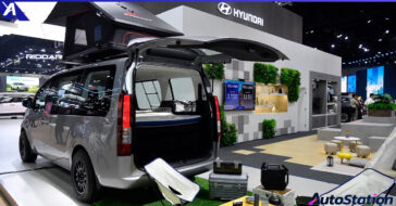 Chabak with Hyundai STARIA ELITE PLUS