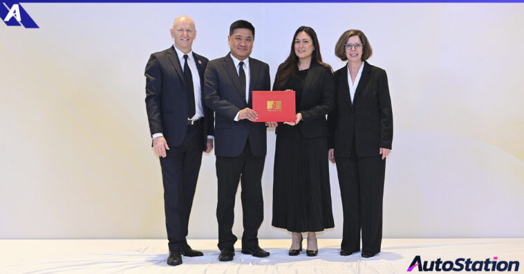 Ford Receives Platinum Recognition for 15th Year at AMCHAM Corporate Impact Award Ceremony